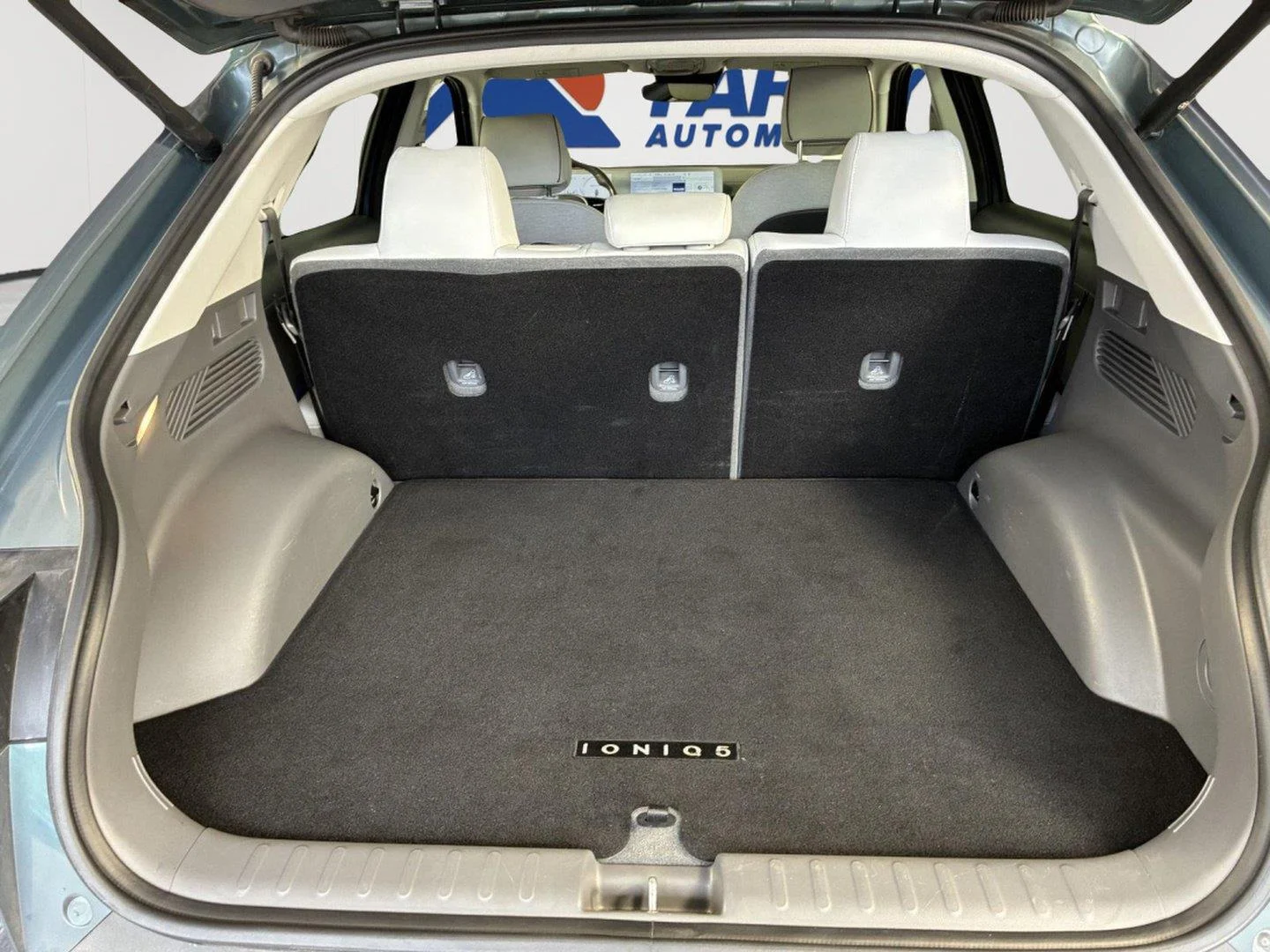 Used 2023 Digital Teal Hyundai SEL image 16
