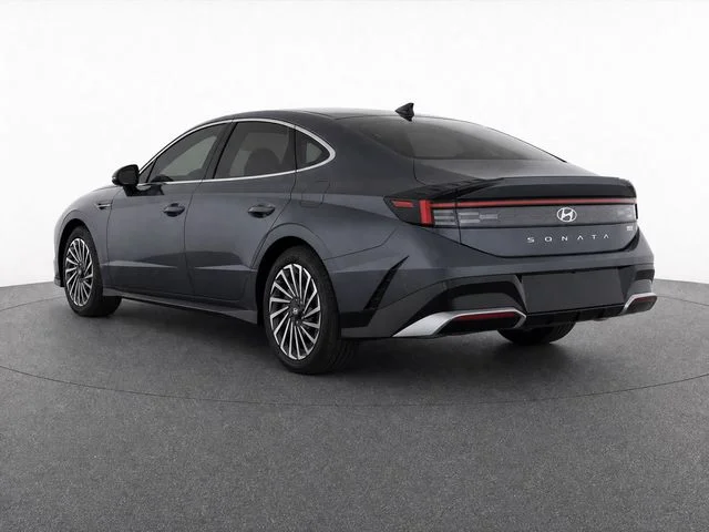 Used 2025 Gray Hyundai Limited image 7