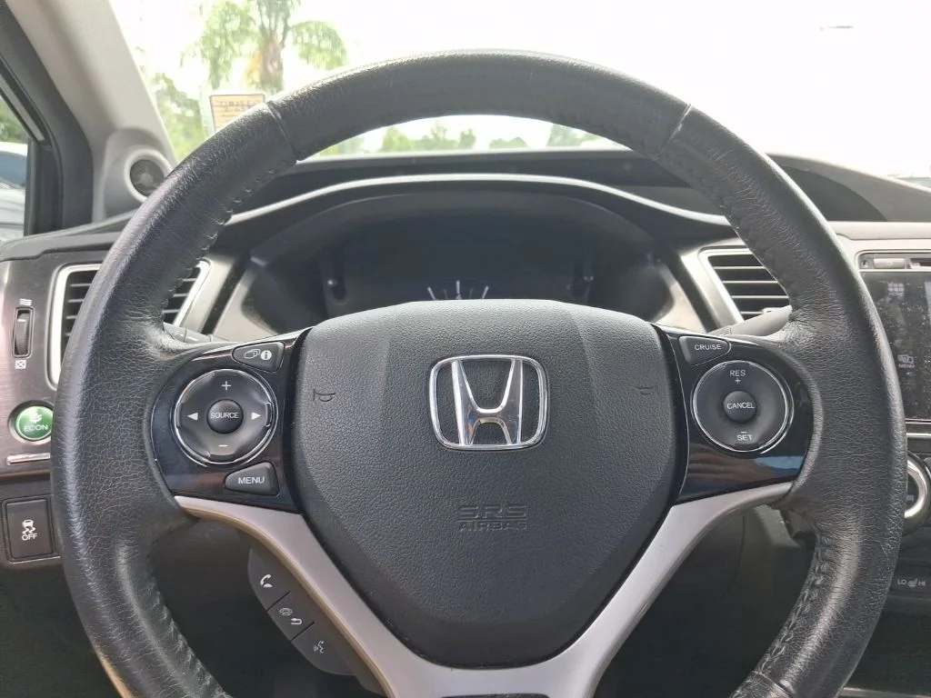 Used 2015 Black Honda EX-L image 30