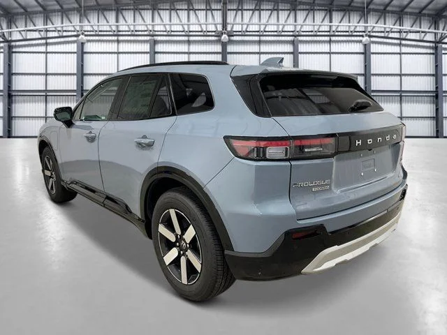 New 2026 Sonic Gray Pearl Honda Touring image 3