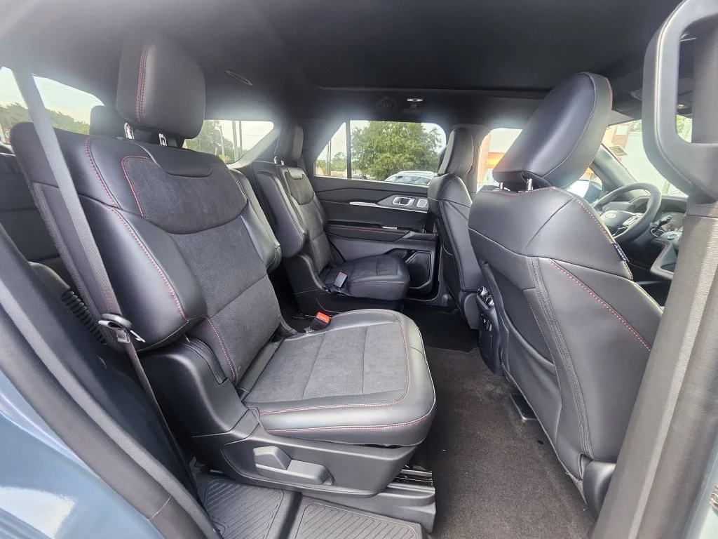 New 2027 Vapor Blue Metallic Ford ST image 28