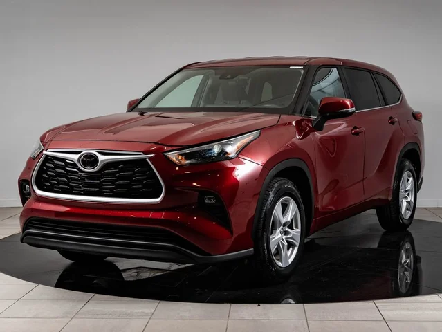 2023 Toyota Highlander LE