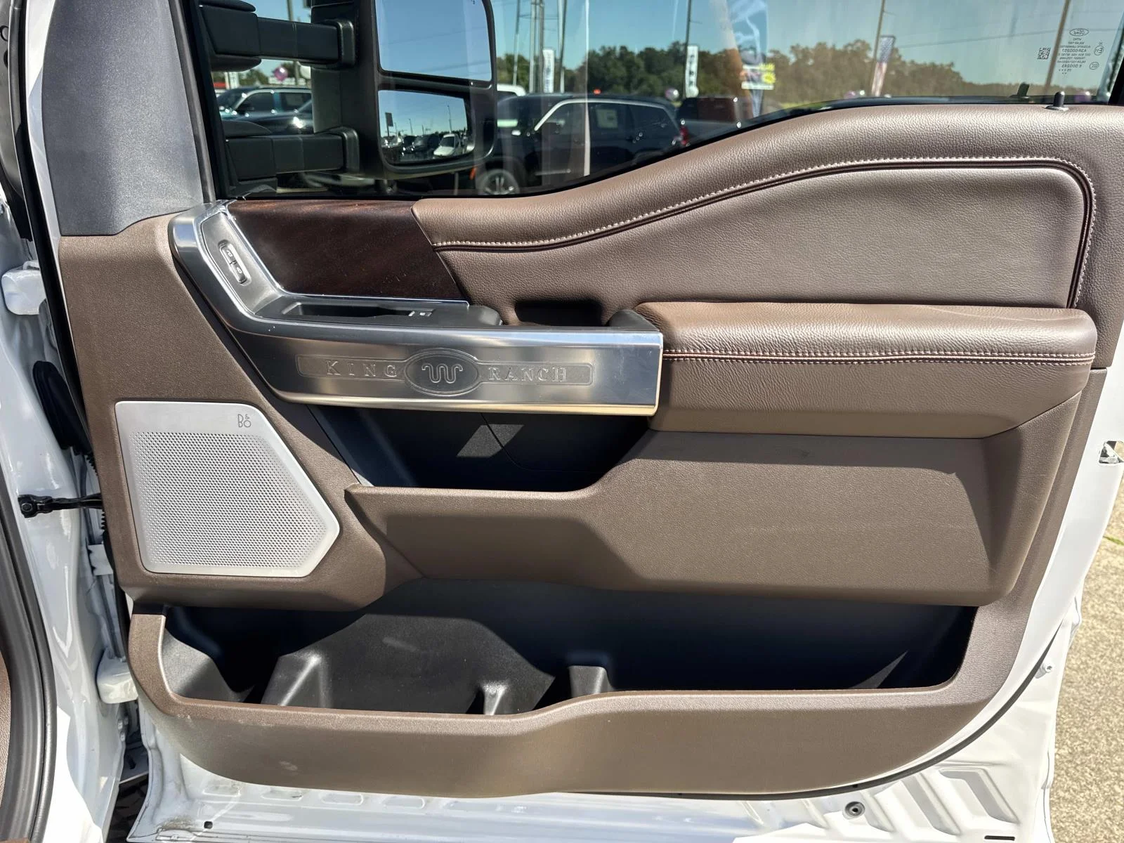Used 2026 STAR WHITE METALLIC TRI-COAT Ford King Ranch image 14