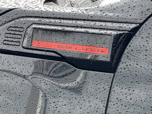 Used 2024 Onyx Black GMC AT4 image 4