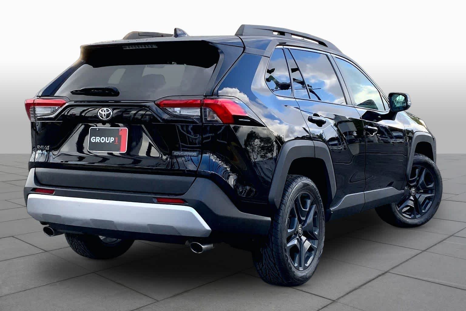 2024 Toyota RAV4 Adventure - Photo 12