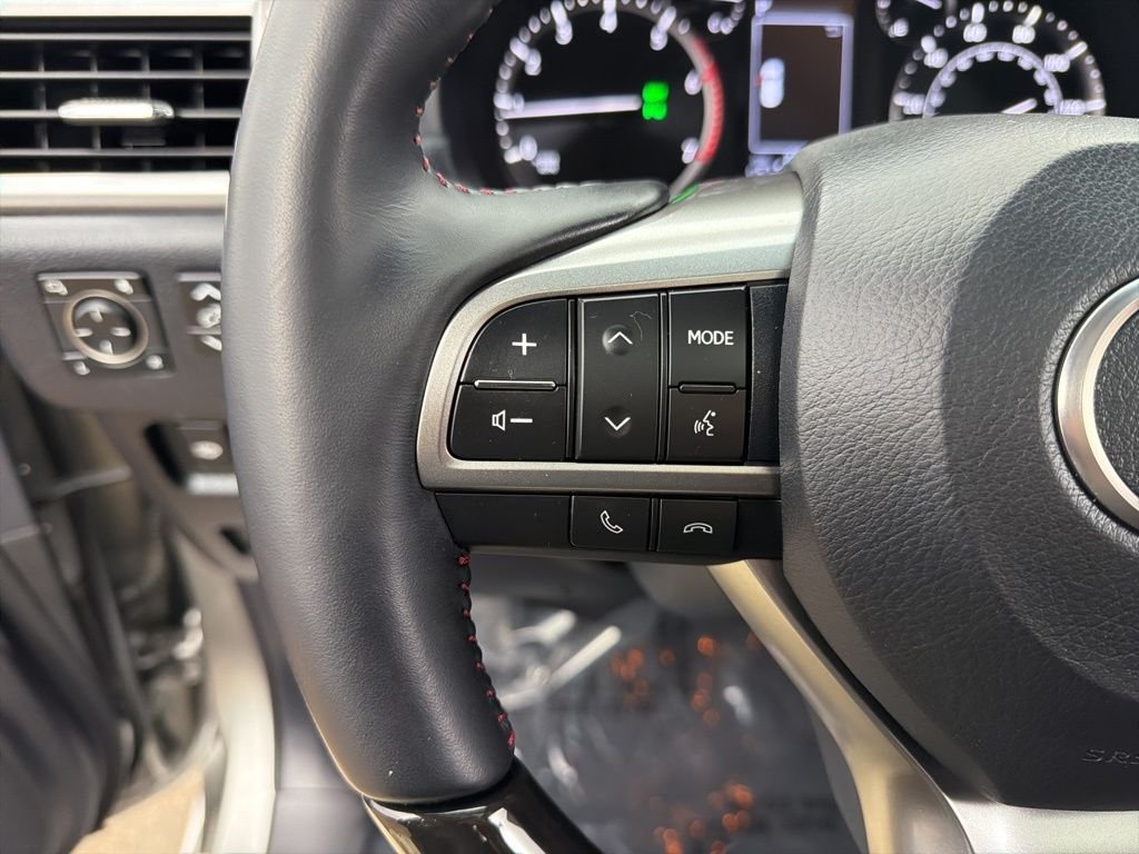 Certified Used 2022 ATOMIC SILVER Lexus 460 Luxury image 14
