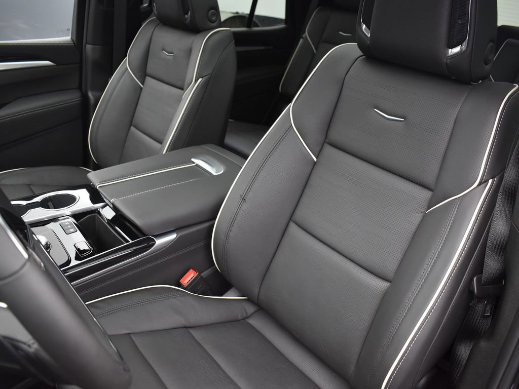 2026 CADILLAC ESCALADE - Image 13
