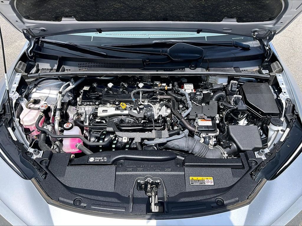 Used 2023  Toyota LE image 30
