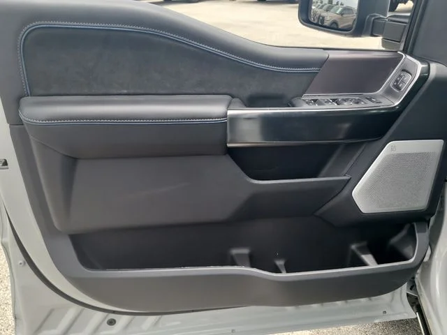 New 2026 Avalanche Ford Platinum image 16