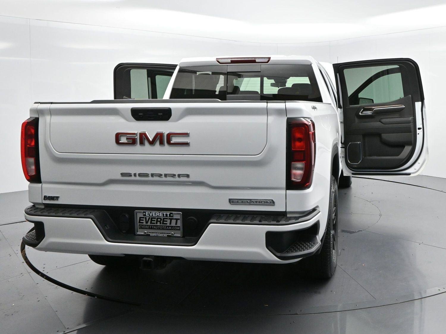 Used 2024 Summit White GMC Elevation image 39