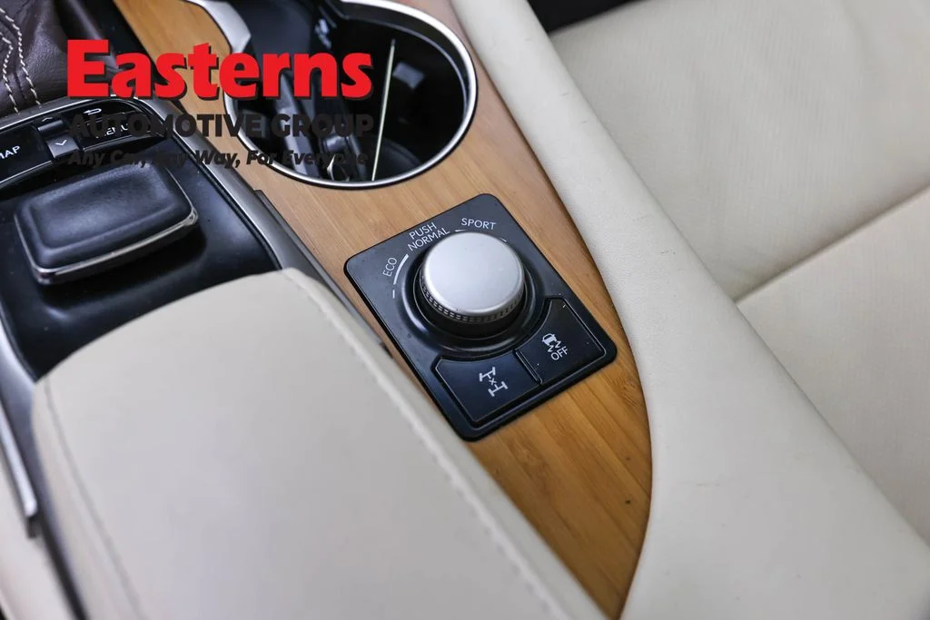Used 2017 Silver Lexus 350 image 23