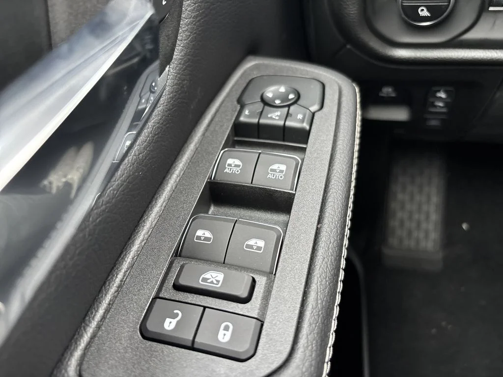 2026 RAM 1500 Laramie - Photo 14