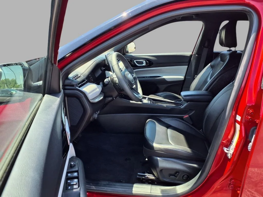 Certified Used 2025 Red Jeep Limited image 22