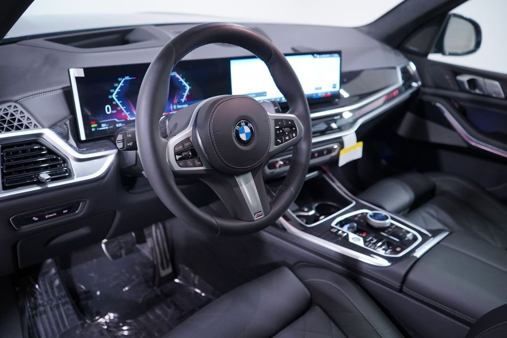 Used 2026 Gray Metallic BMW xDrive40i image 6