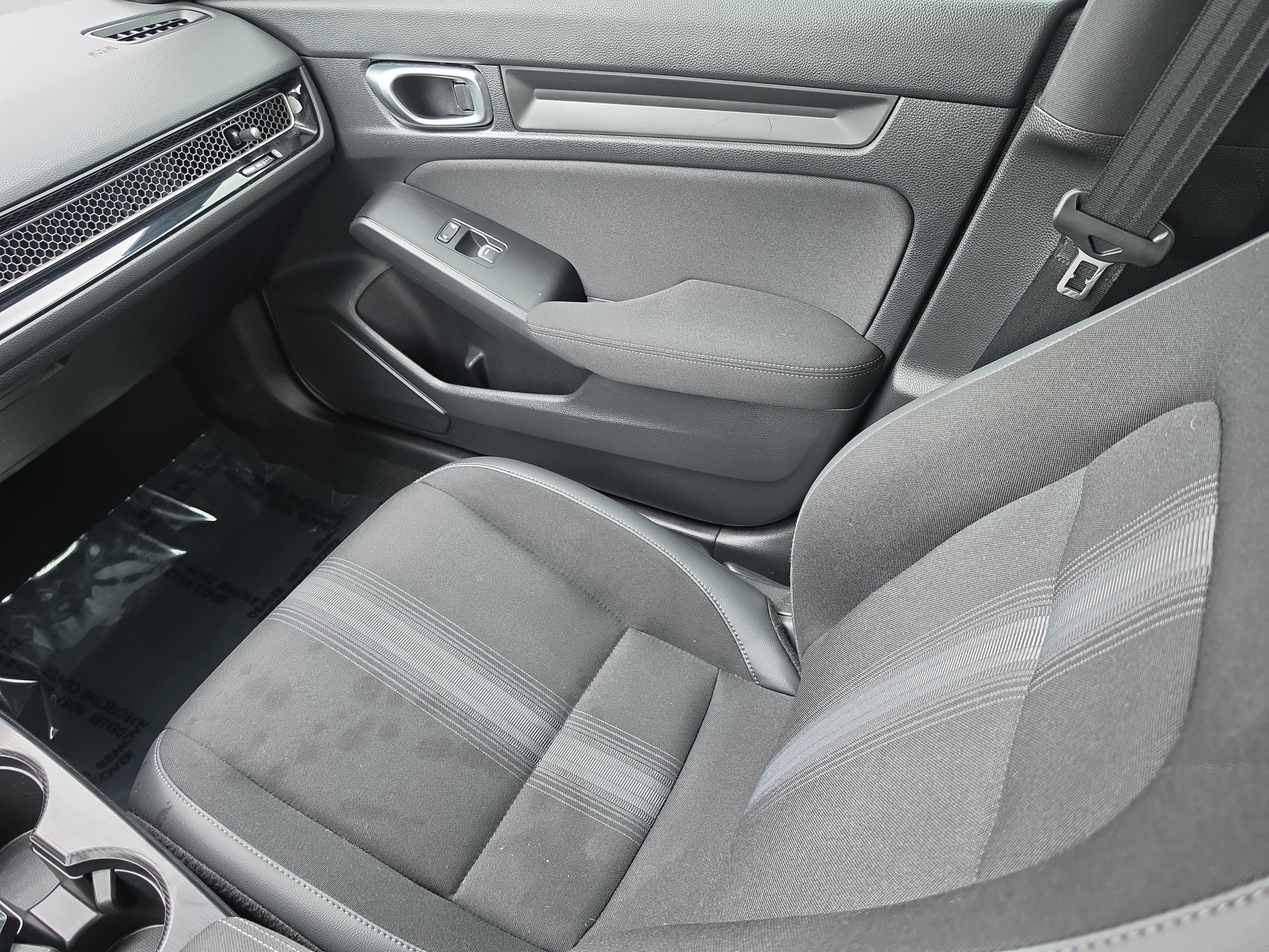 Used 2024 Morning Mist Metallic Honda Sport image 15