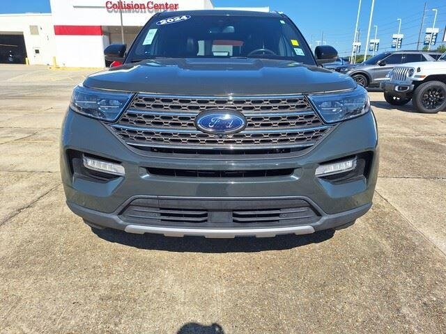 Used 2022 Forged Green Metallic Ford King Ranch image 8