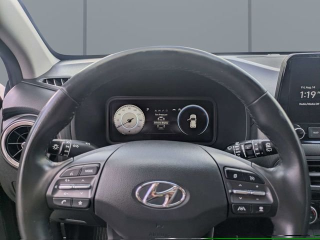 Used 2022 Black Hyundai Limited image 30