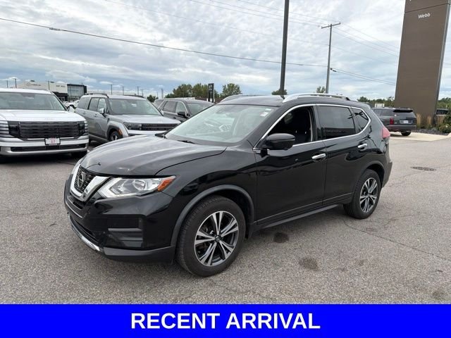 Used 2019 Black Nissan SV image 9