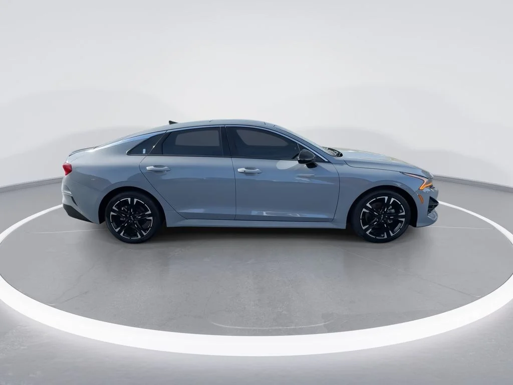 Used 2023 Gray Kia GT-Line image 9