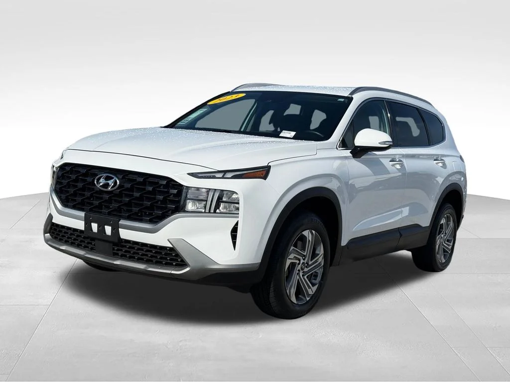 Used 2023 White Hyundai SEL image 1