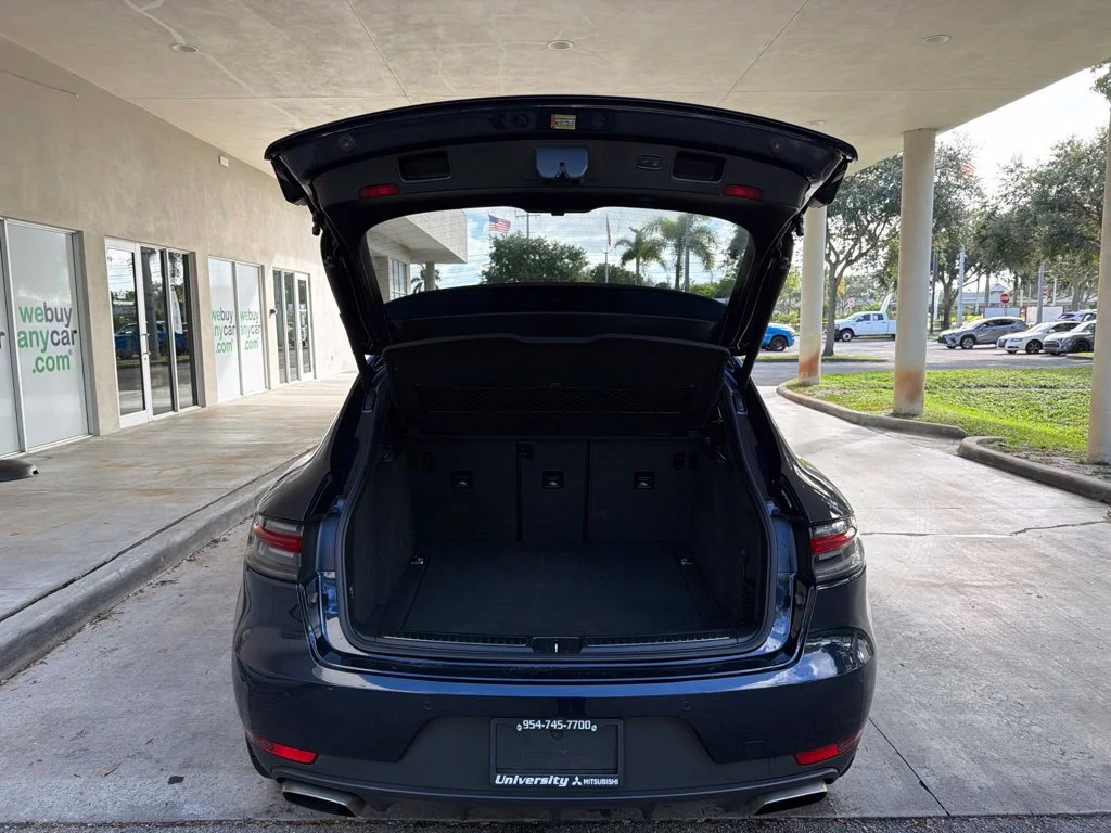 Used 2019 Black Porsche Base image 33