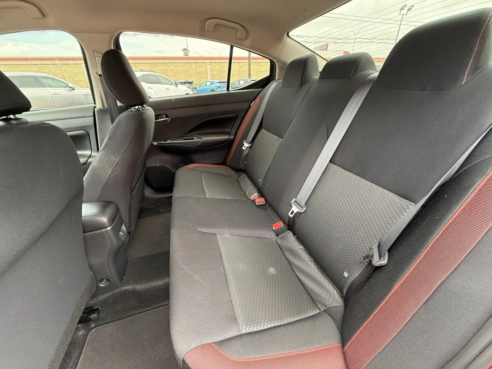 Used 2025 Red Nissan 1.6 SR image 12