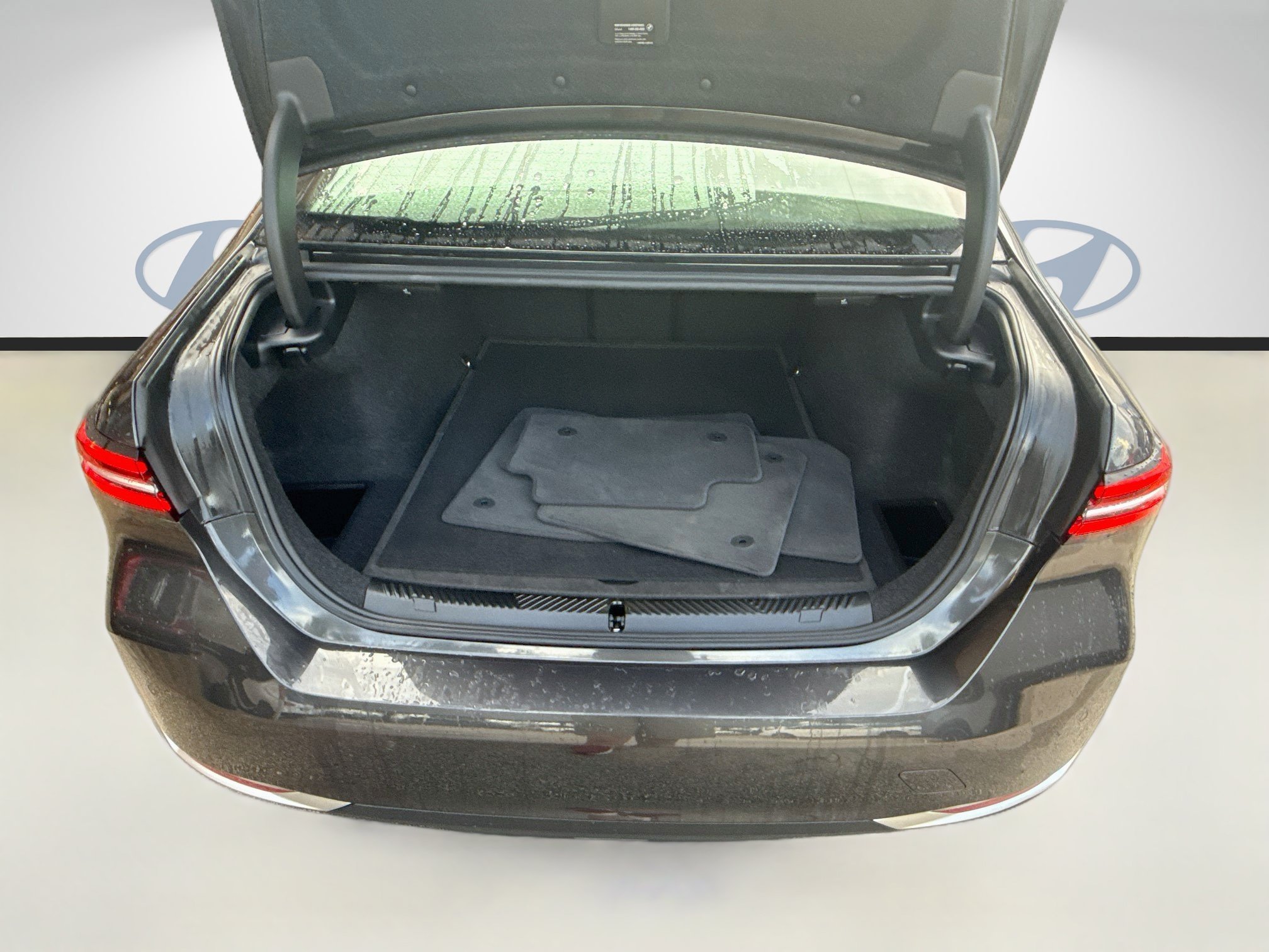 2024 BMW 5 Series 530i - Photo 25