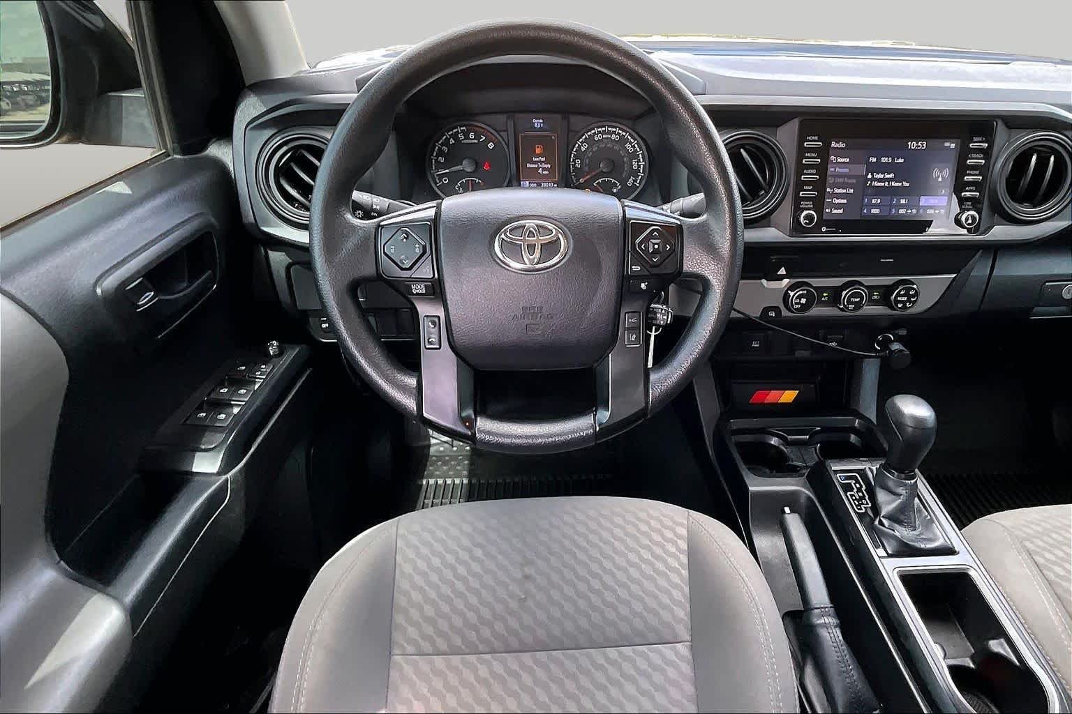 Used 2022 Midnight Black Metallic Toyota SR image 6