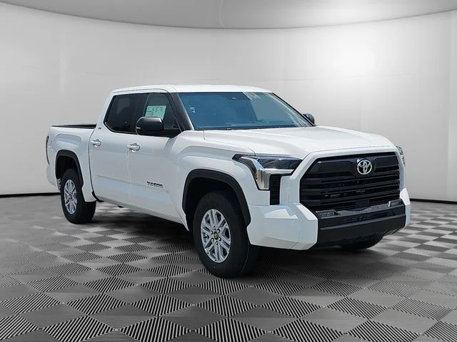New 2026 Ice Cap Toyota SR5 image 6
