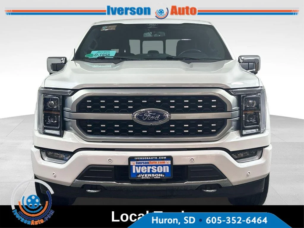 Used 2022 Star White Metallic Tri-Coat Ford Platinum image 3