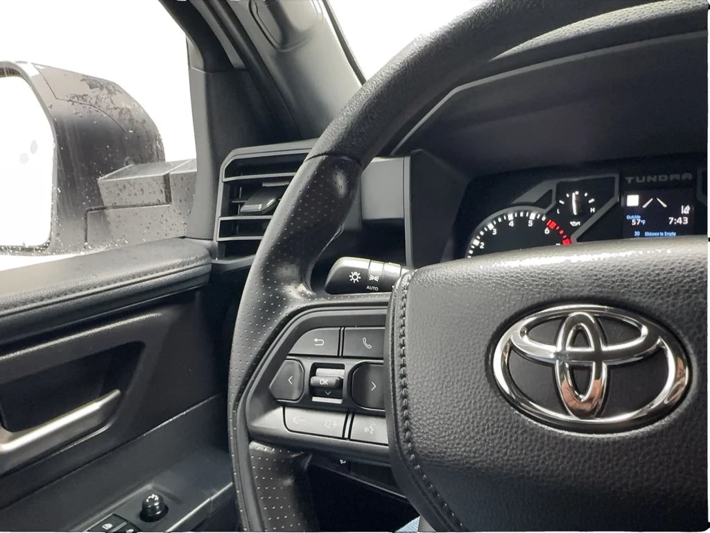 Used 2026 White Toyota SR5 image 27