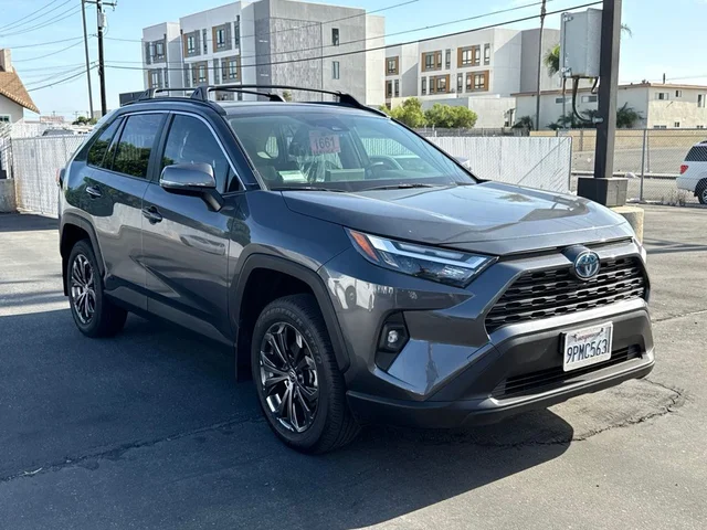 2024 Toyota RAV4 Hybrid XLE Premium