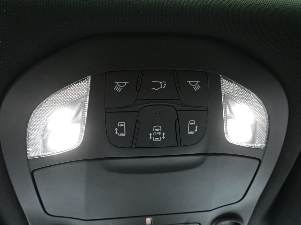 2026 Chrysler Pacifica Select - Photo 29