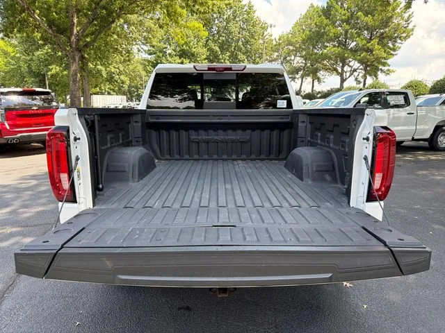 Used 2021 WHITE FROST TRICOAT GMC Denali image 18