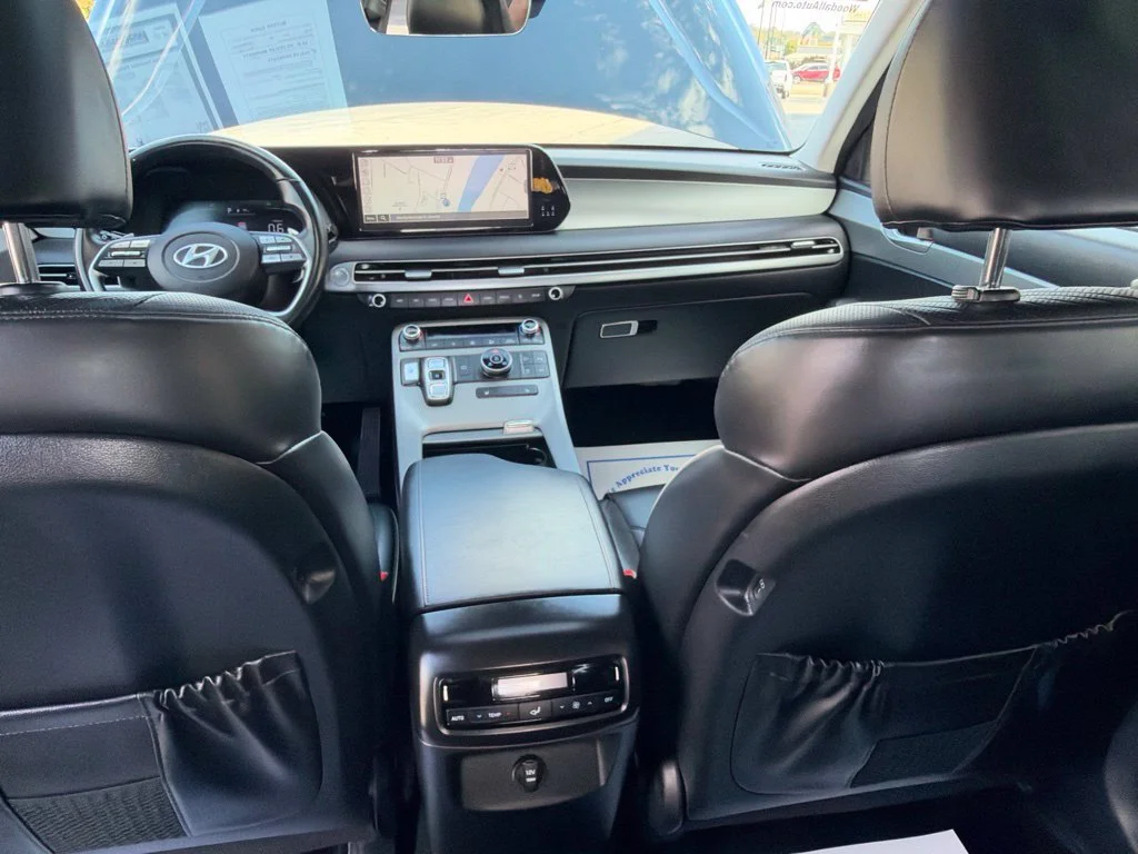 Used 2024 Black Hyundai XRT image 19