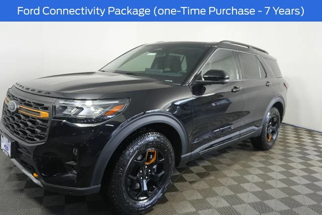 New 2026 Agate Black Metallic Ford Tremor® image 7