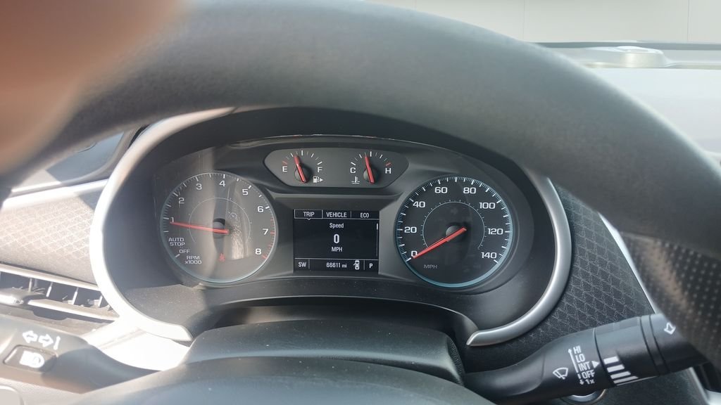 Used 2023 Gray Chevrolet LT image 10