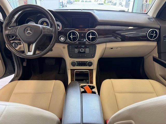 Used 2015 Gray Mercedes-Benz GLK 350 image 11