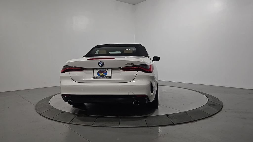 Used 2024 Alpine White BMW 430i image 4