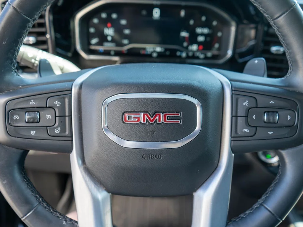 Used 2025 Black GMC Elevation image 16