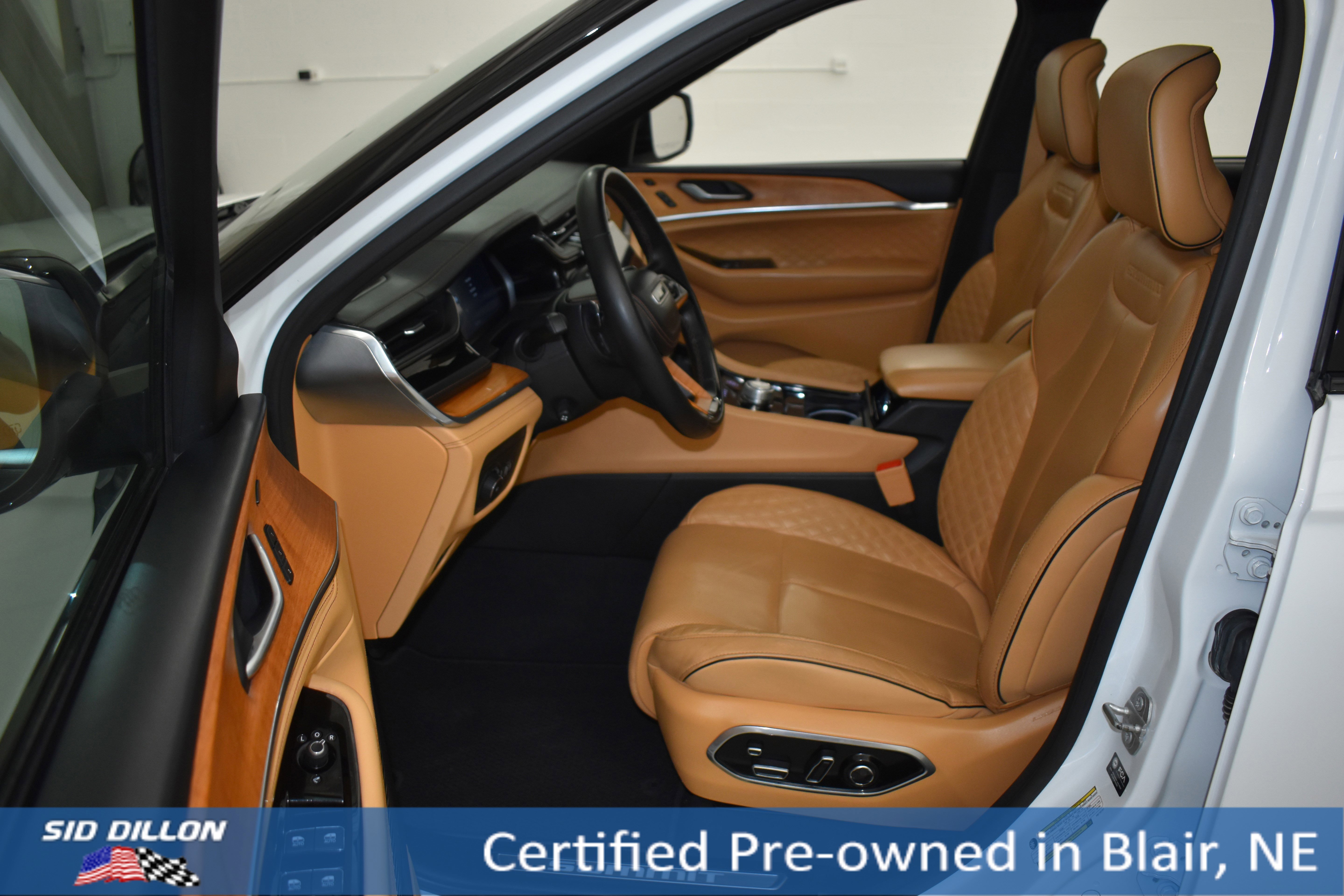 Used 2023 Bright White Clearcoat Jeep Summit Reserve image 7