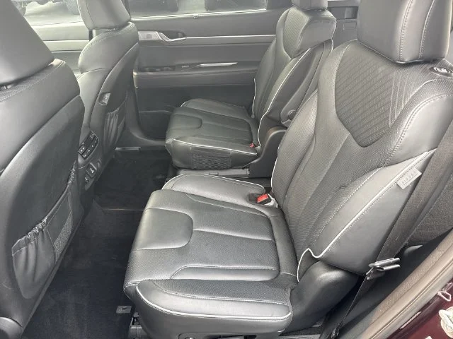 Used 2023 Red Hyundai SEL image 27