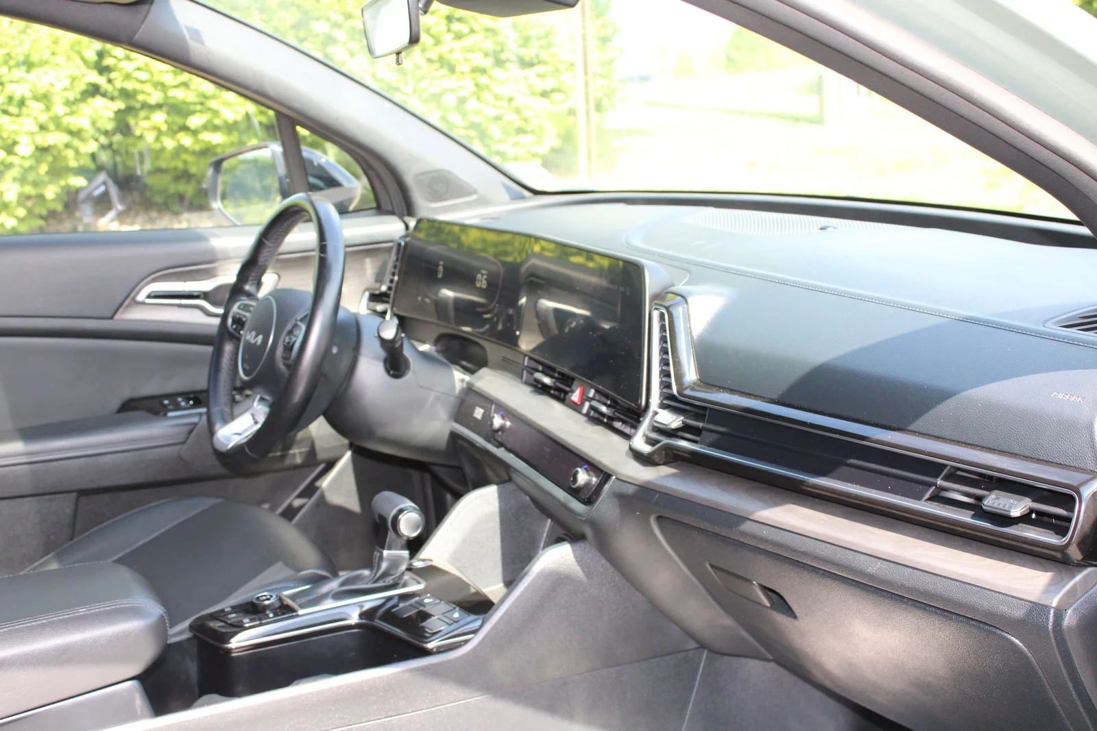 Used 2023 Green Kia X-Line image 29