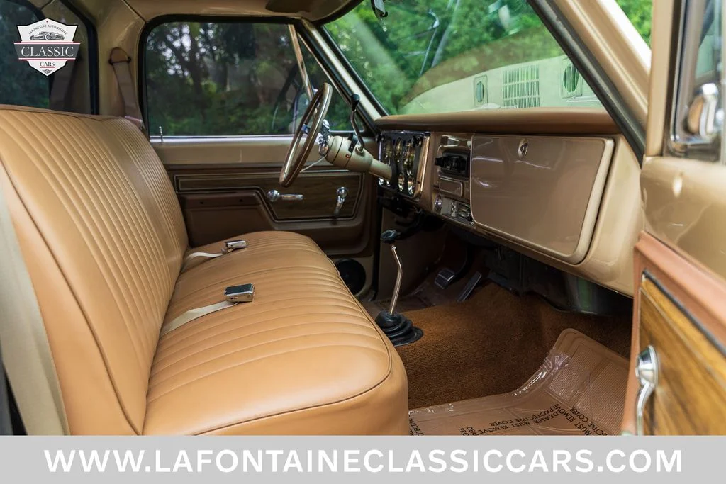 Used 1972 Gold Chevrolet Cheyenne image 5