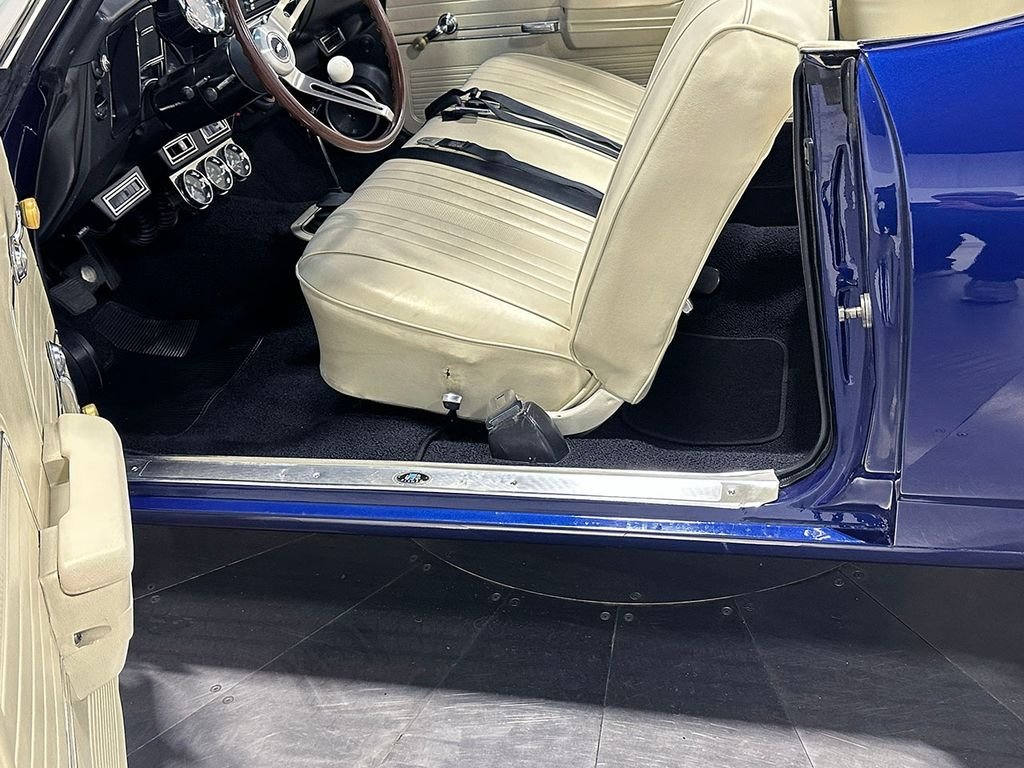 Used 1968 Blue Chevrolet  image 68