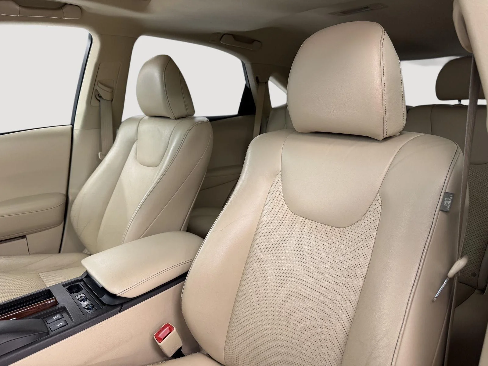 Used 2013 Obsidian Lexus Base image 3