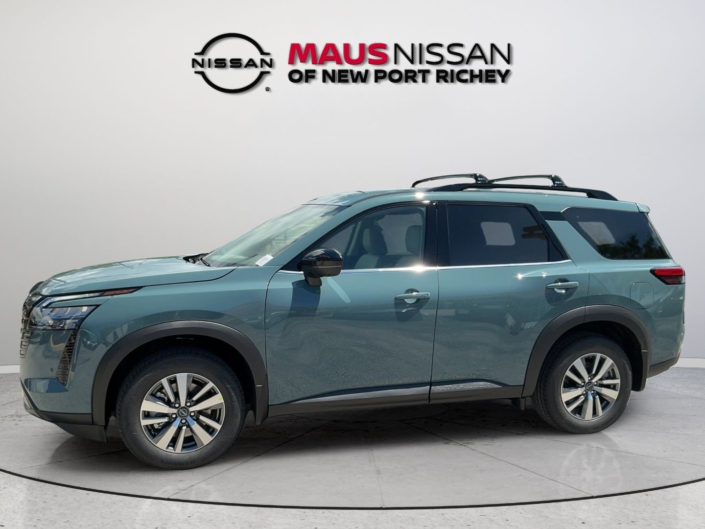New 2026 Green Nissan SL image 5