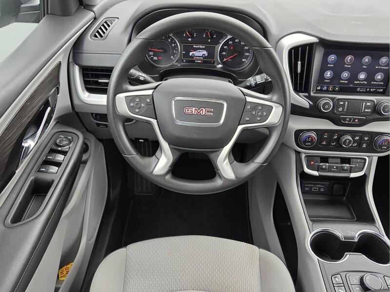 Used 2024 Sterling Metallic GMC FWD 4DR SLE image 14