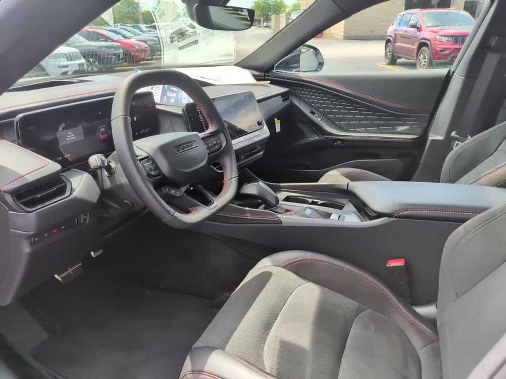 New 2026 White Knuckle Exterior Paint Dodge R/T image 17