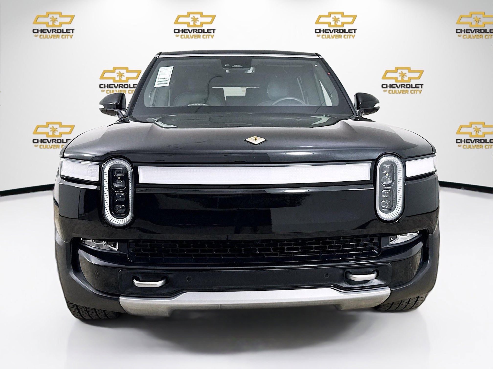 Used 2023 Rivian R1S Adventure with VIN 7PDSGABA1PN027116 for sale in Culver City, CA